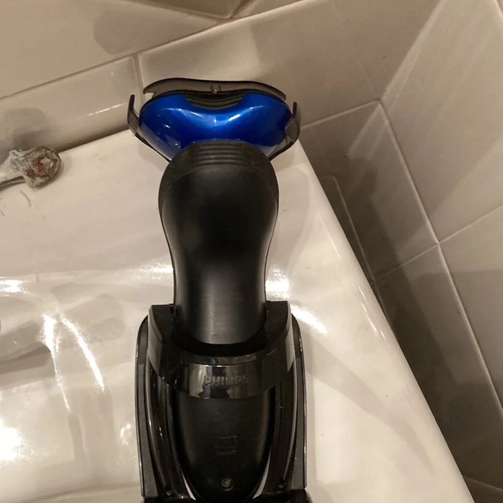 Blue shaver